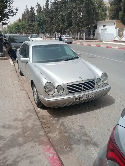 Mercedes Classe E 1998 Classe E