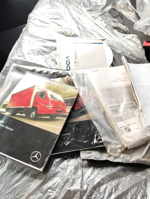 Mercedes man Accelo 915 2022