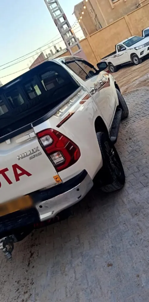 Toyota Hilux 2022 LEGEND DC 4x4 Pack Luxe