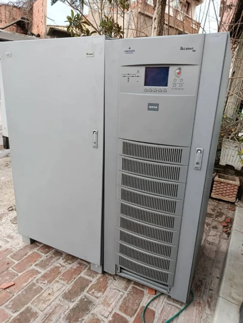 Onduleur 60kva marque EMERSON
