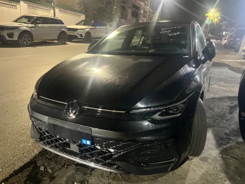 Volkswagen Golf 8,5 2026 R lain la tout