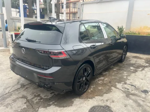 Volkswagen 8,5 2026 R lain