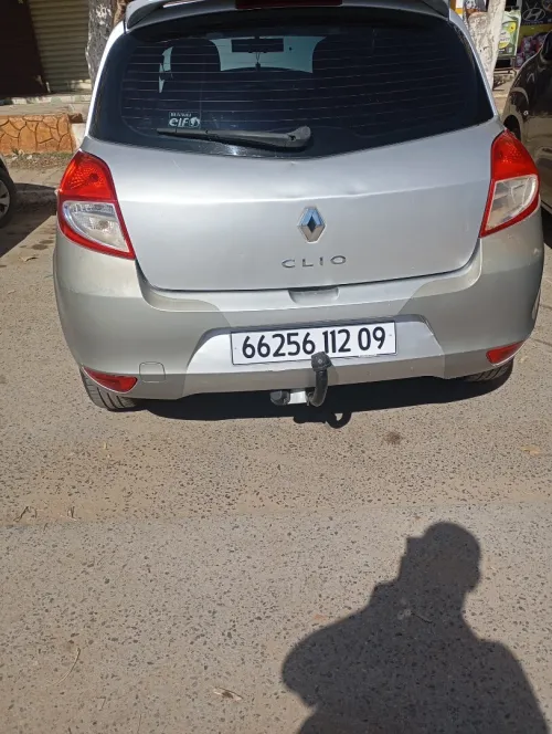 Renault Clio 3 2012 Exception