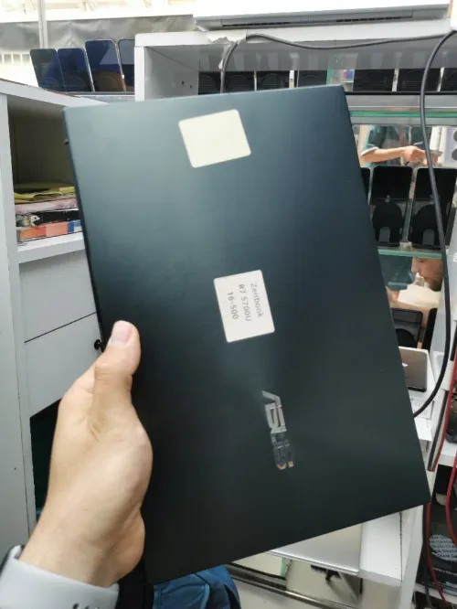 Asus zenbook 