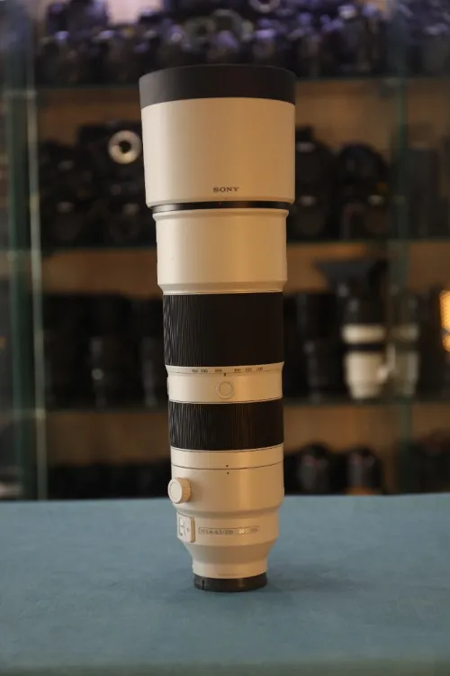 SONY FE55.6-6.3 200-600 G OSS
