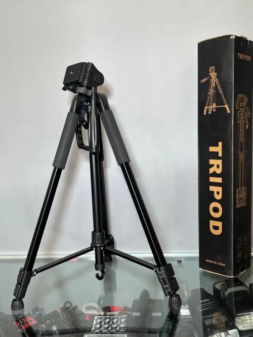 TRIPOD