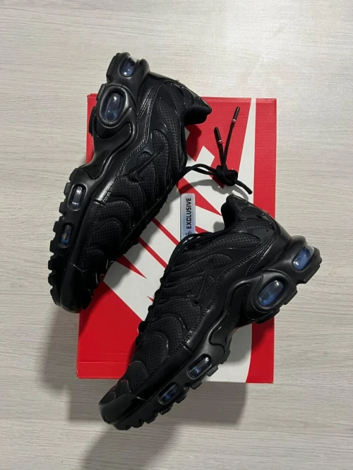 TN Black Black GTD Super good