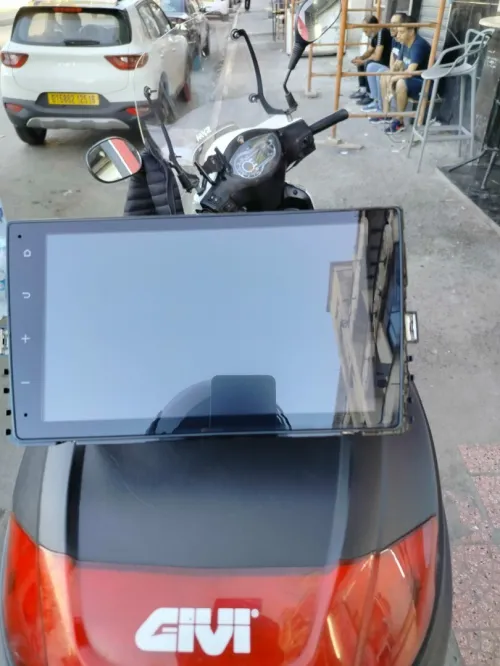 DVD TACTILE POUR VOITURE