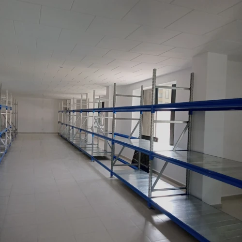 Rayonnage / Rack / Stockage / Étagère de stock /