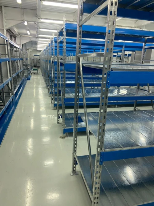 Rayonnage / Rack / Stockage / Étagère de stock /