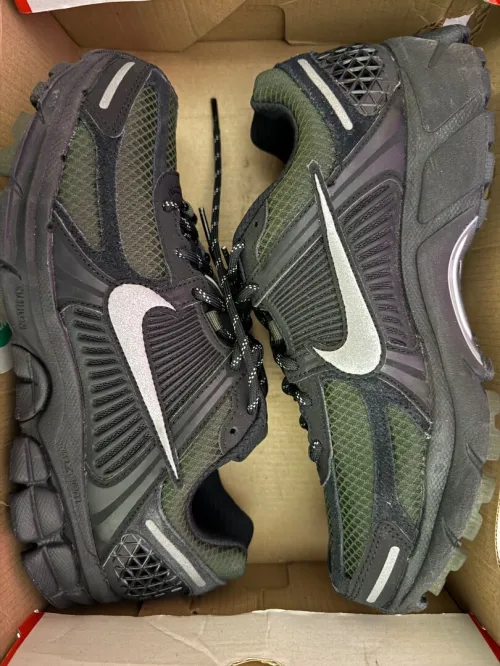 Nike P-6000 et vomero 5 New Balance