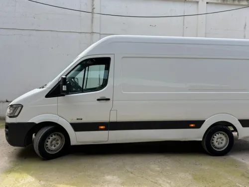 Hyundai H350 