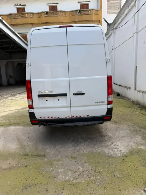 Hyundai H350 