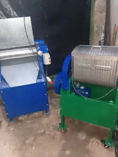Machine pour savon ménage