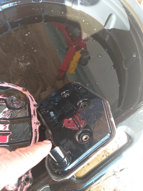 Vidange de boite automatique avec machine 