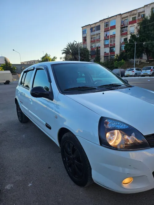 Renault Clio Campus 2013 Extreme