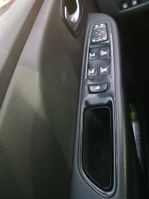 Renault Clio 4 2019 Limited 2