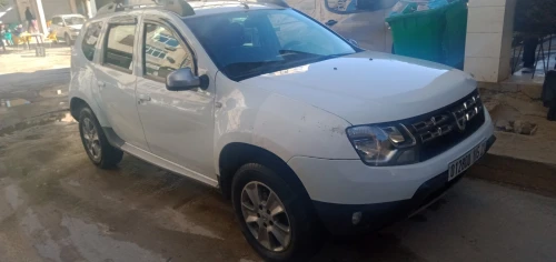 Dacia Duster 2015 Laureate