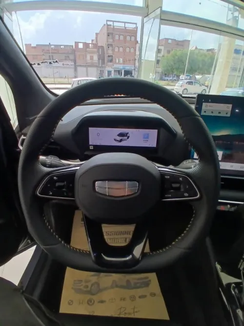 Geely Coolray 2026 