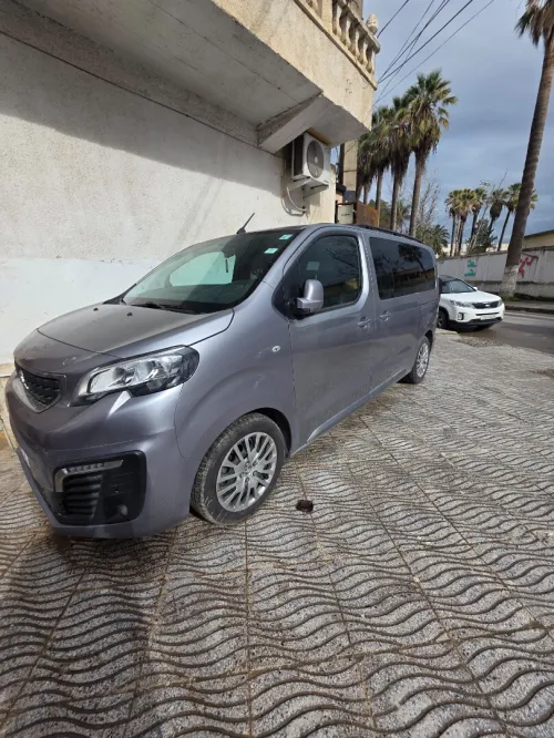 Peugeot Expert 2021 V.U Court