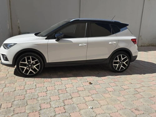 Seat ARONA 2018 FR 17