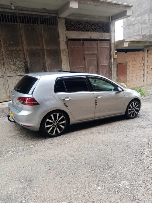 Volkswagen Golf 7 2017 Carat+