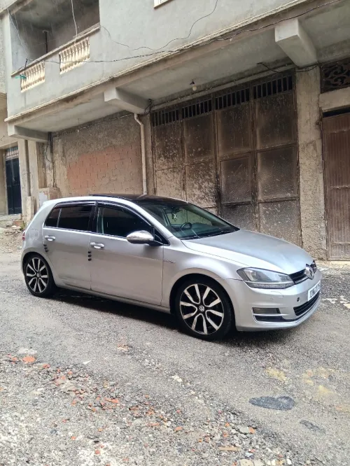 Volkswagen Golf 7 2017 Carat+