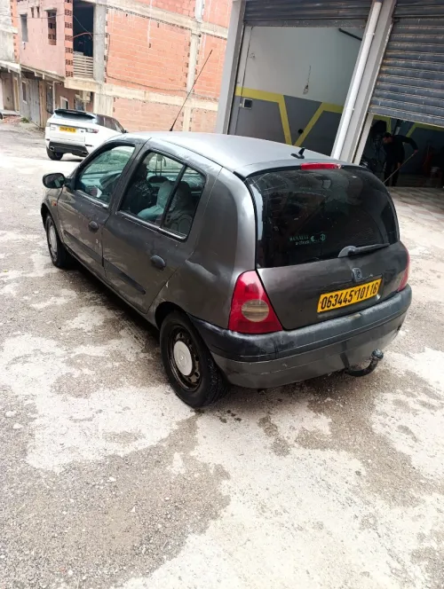 Renault Clio 2 2001 Dabza