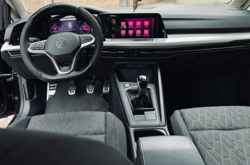 Volkswagen Golf 8 2023 MOVE