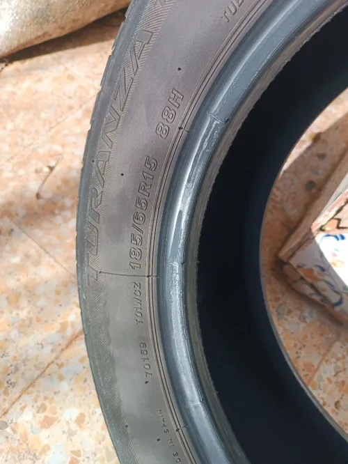4 Pneus bridgestone 185 65 r15