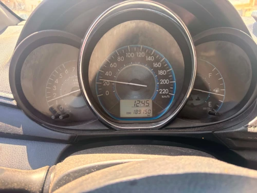 Toyota Yaris Sedan 2015 Style