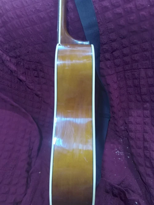 Guitare iko acoustique