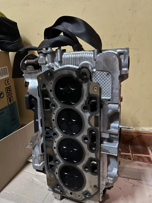 Culasse moteur 1.5 blue hdi 