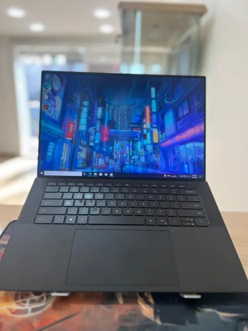 Dell precision 5550 INTEL I5 10th