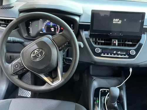 Toyota Leven Corola 2025 La tout