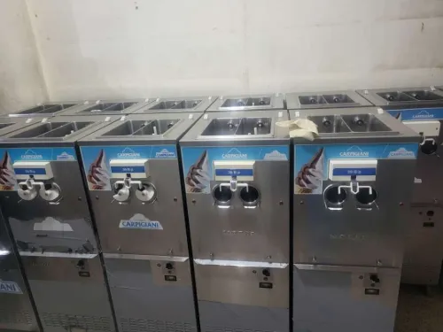 Machine crème carpigiani