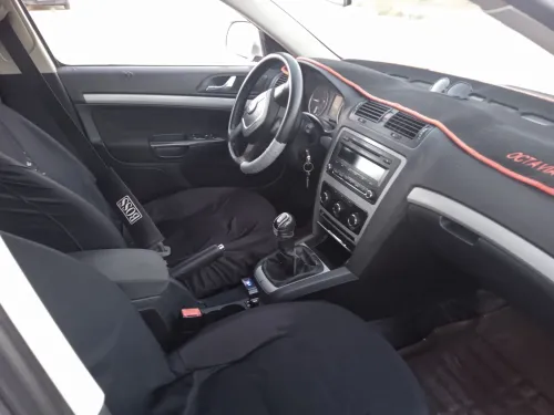 Skoda Octavia 2012 Ambiente