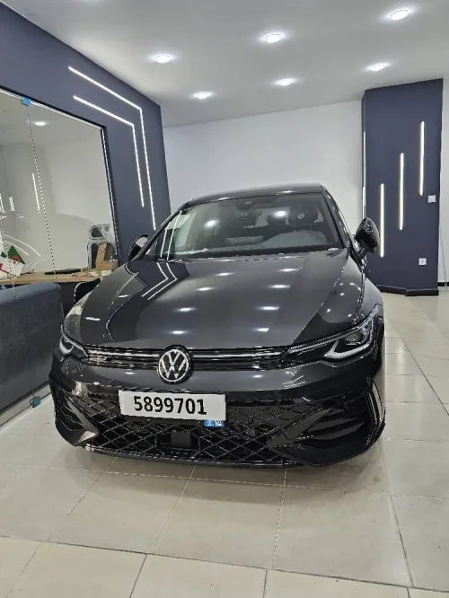 Volkswagen 8.5 2025 Idition blak