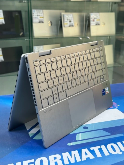 HP PAVILION 14 X360  CORE : INTEL i7 - 1355U DISC : 512 GB  (SSD) RAM : 16 GB  