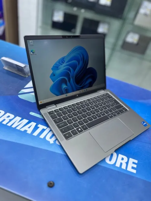 DELL LATITUDE 5450 CORE : INTEL I5 - 1335U DISC : 256 GB  (SSD)  RAM : 16 GB  