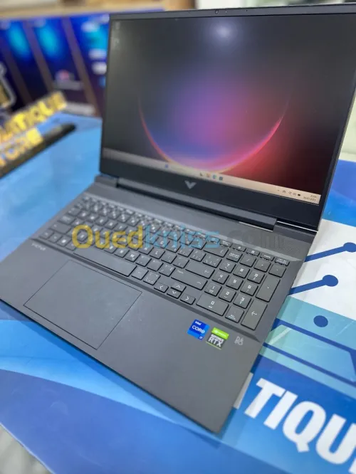 HP VICTUS 16  CORE : INTEL I7 - 12700H DISC : 01 TB  (SSD)  RAM : 16 GB  