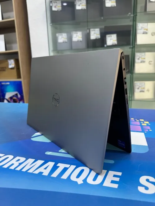 DELL VOSTRO 5410 CORE : i5 / 11320H DISC : 256 GB  (SSD)  RAM : 16 GB