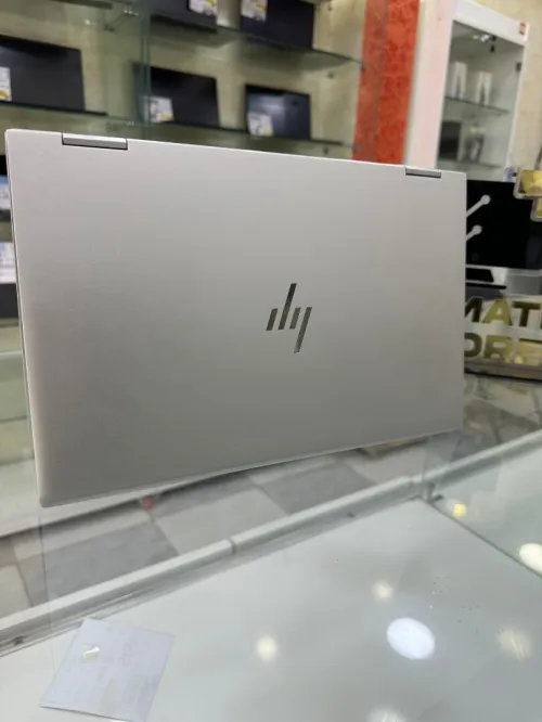 HP ELITEBOOK 1030 G8 TACTILE  X360  CPU: CORE I5 / 1135G7 4 cœurs up to 4.20GHz DISC : 512 GB / 08GB