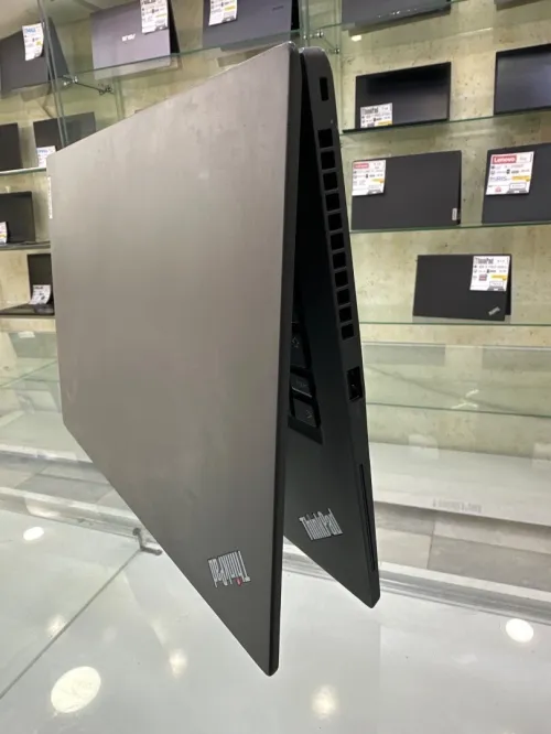 THINKPAD T14s GE 2 CPU: RYZEN 7 PRO 5850U 512 GB  16 GB