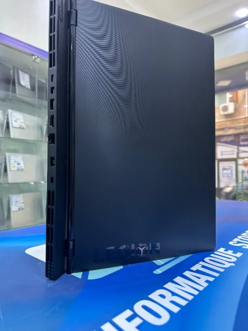 LÉGION 81FV  CORE : intel i5 / 8300H DISC : 256 GB  (SSD) + 01 TB HDD RAM : 16 GB
