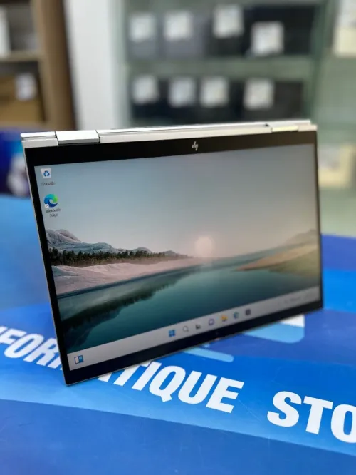 HP ELITEBOOK 1040 G9 X360 CORE : i5 - 1235U    DISC : 256 GB  (SSD) RAM : 08 