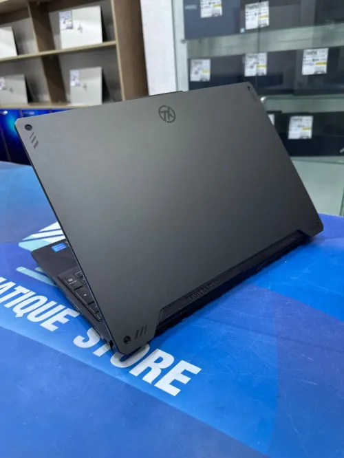 ASUS TUF F15  CORE : INTEL I5 / 11400H DISC : 512 GB  (SSD)  RAM : 16 GB  RTX 3050 4GB