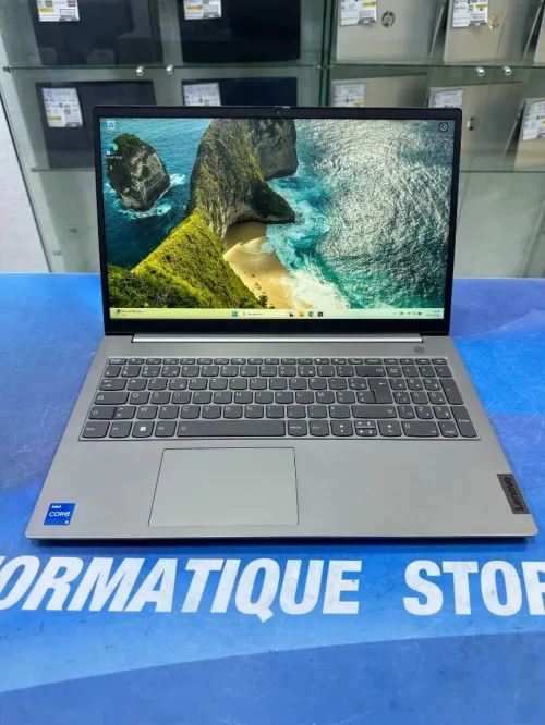THINKBOOK 15 Gen 4 CORE : i5 - 1235U DISC :  256 GB  (SSD)  RAM : 16 GB