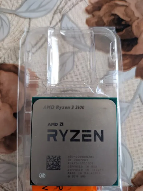AMD Ryzen 3 3100