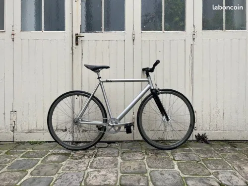 8bar V2 8bar fhain steel leget
